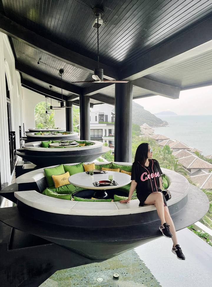 Dịp hiếm hoi Bảo Thy khoe ảnh chụp cùng chồng doanh nhân - 11