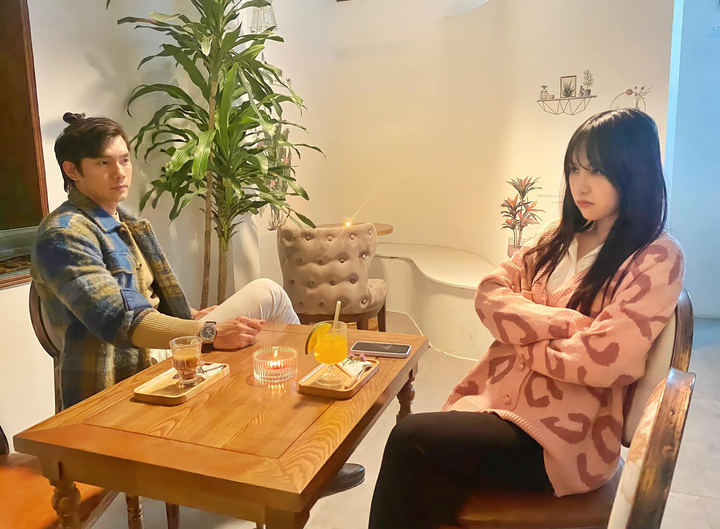 Jenna Anh Phương: Bố Trần Nhượng sợ tôi bị ghét lây vì vai diễn - 2