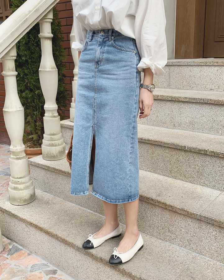 4 kiểu chân váy 'hack tuổi' cực tốt, lại hợp mốt và thanh lịch - 1