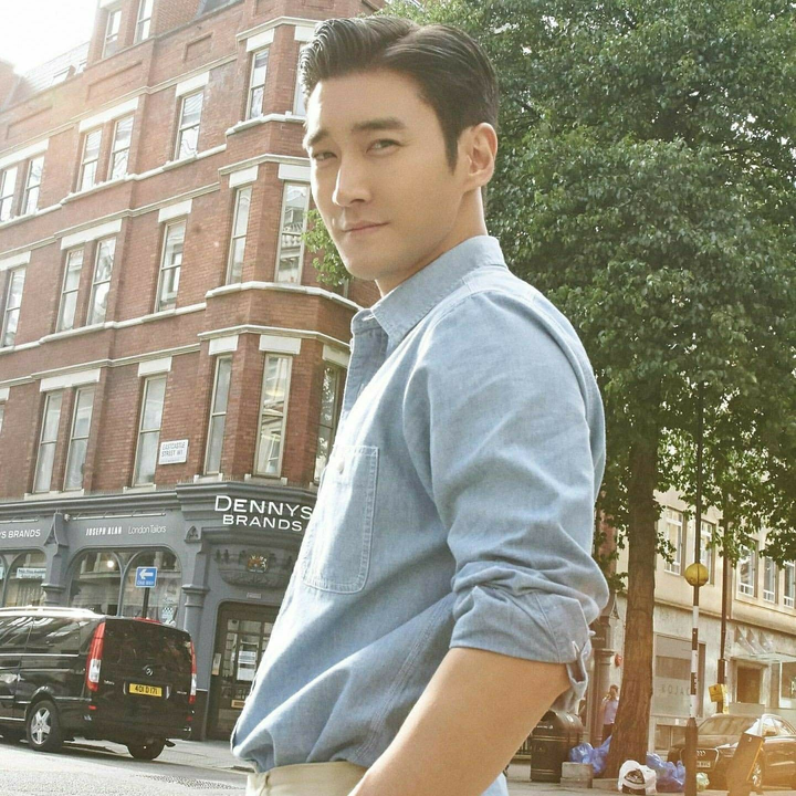 Hội nhà giàu 'vượt sướng' ở Kbiz: Từ bỏ gia tài tiền tỷ, vất vả đi lên từ số 0 - 3