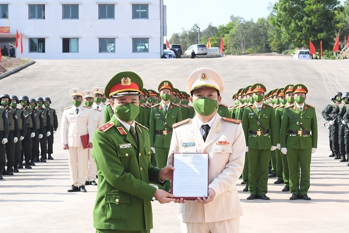 Bổ nhiệm Giám đốc Trung tâm huấn luyện quốc gia về phòng, chống khủng bố - 1