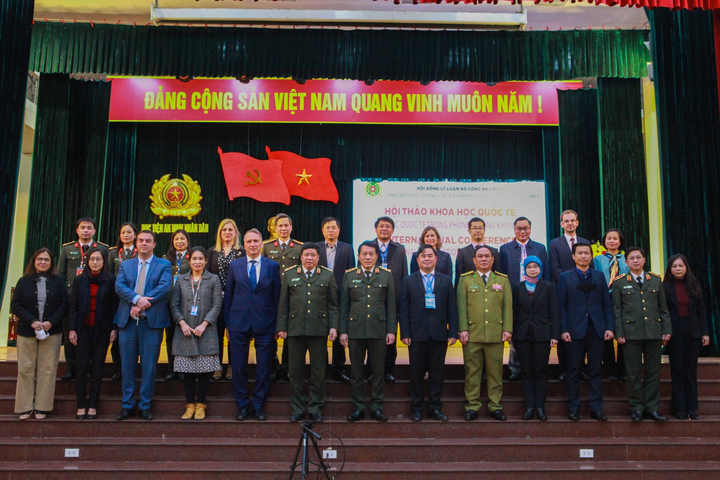 Thứ trưởng Công an: Hợp tác quốc tế chống khủng bố trở thành xu thế tất yếu - 3