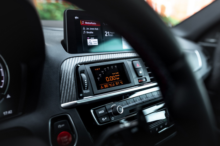 BMW M2 với gói độ mạnh 630 mã lực - 11