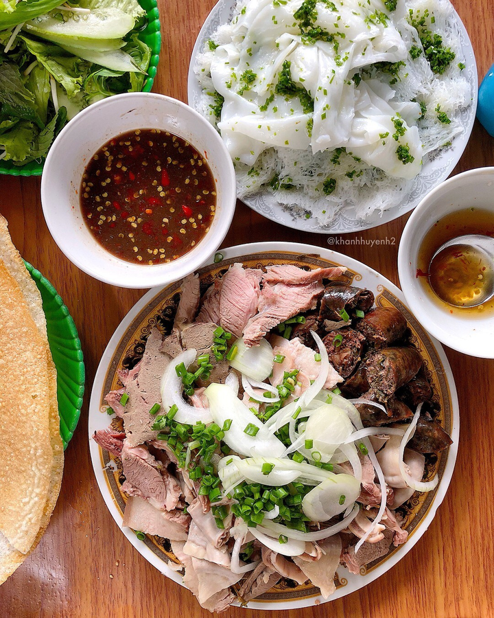 Lên Pleiku ngắm hoa cà phê, đừng bỏ lỡ 5 món siêu ngon mà giá lại 'hạt dẻ' này - 10