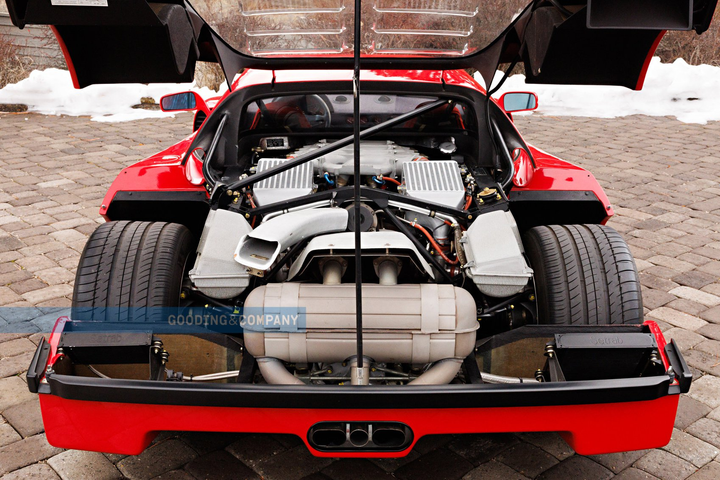 Chiếc Ferrari F40 hàng hiếm có giá hơn 2,8 triệu USD - 8