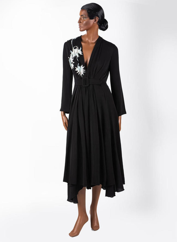 'Chiếc váy của năm 2021' thuộc về Nữ công tước Sussex - 2