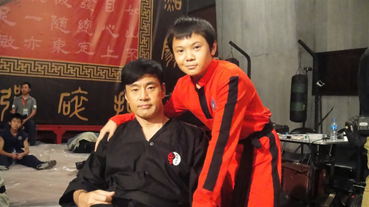 Sao nhí 'Karate Kid' lột xác ngoạn mục, đóng bom tấn Marvel với vai diễn bất ngờ - 1