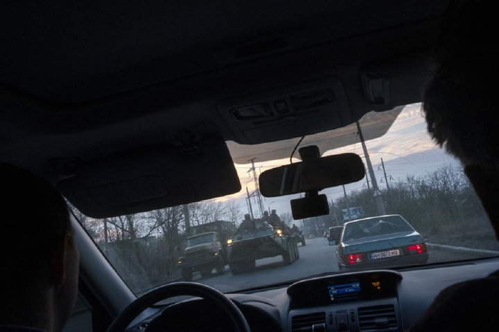 Ảnh: Người dân Kiev xuống hầm trú bom - 3