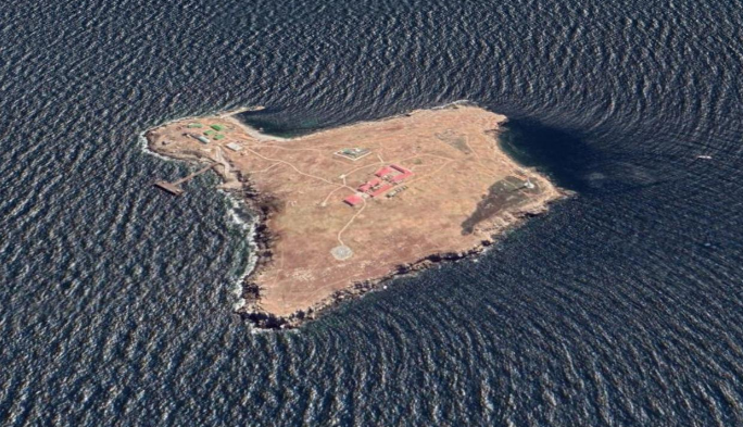 Nga kiểm soát nhà máy điện hạt nhân Chernobyl và đảo phía nam Ukraine - 1