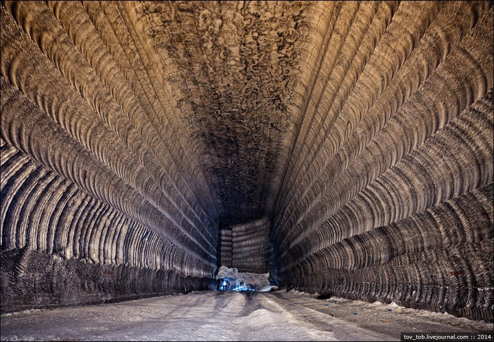 Địa điểm xinh đẹp độc nhất miền Đông Ukraine khiến du khách thế giới kinh ngạc - 15