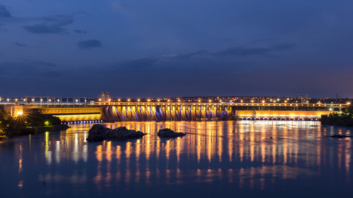 Địa điểm xinh đẹp độc nhất miền Đông Ukraine khiến du khách thế giới kinh ngạc - 5