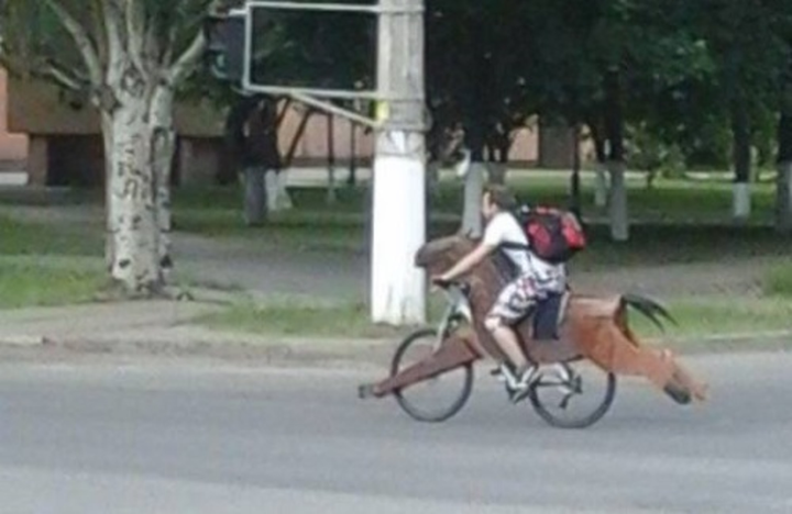 Dân mạng bày nhau 'cao kiến' tiết kiệm xăng hiệu quả, dễ làm mà vẫn cực ngầu - 5