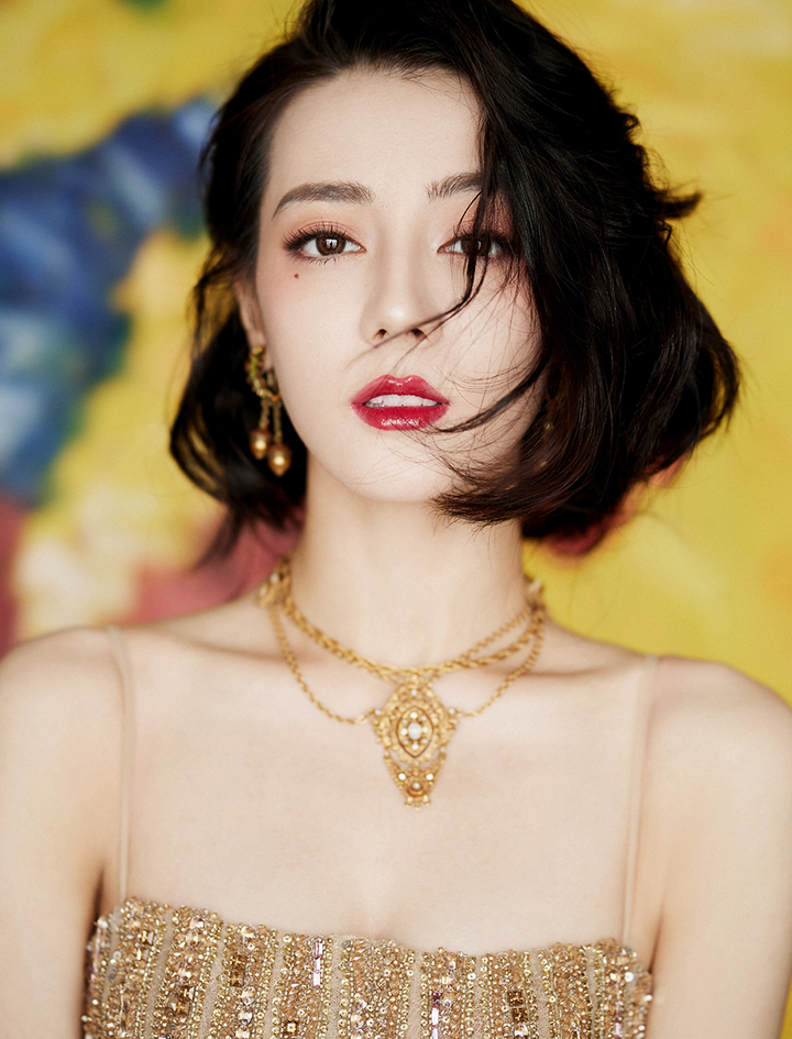 3 sao Hoa ngữ đẹp nghiêng nước nghiêng thành nhưng diễn xuất dở tệ - 1