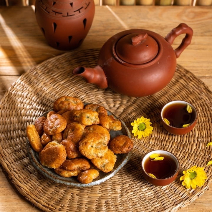 Tháng Ba ra Hà Nội, ngoài hoa bưởi và nhót xanh thì còn món ăn chơi nào ngon? - 5