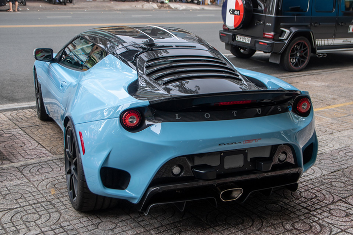Chi tiết Lotus Evora GT đầu tiên tại Việt Nam - 20