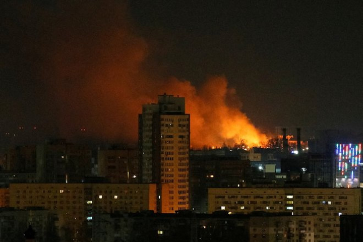 Nga tuyên bố kiểm soát thành phố Melitopol, nói Tổng thống Ukraine đã rời Kiev - 15