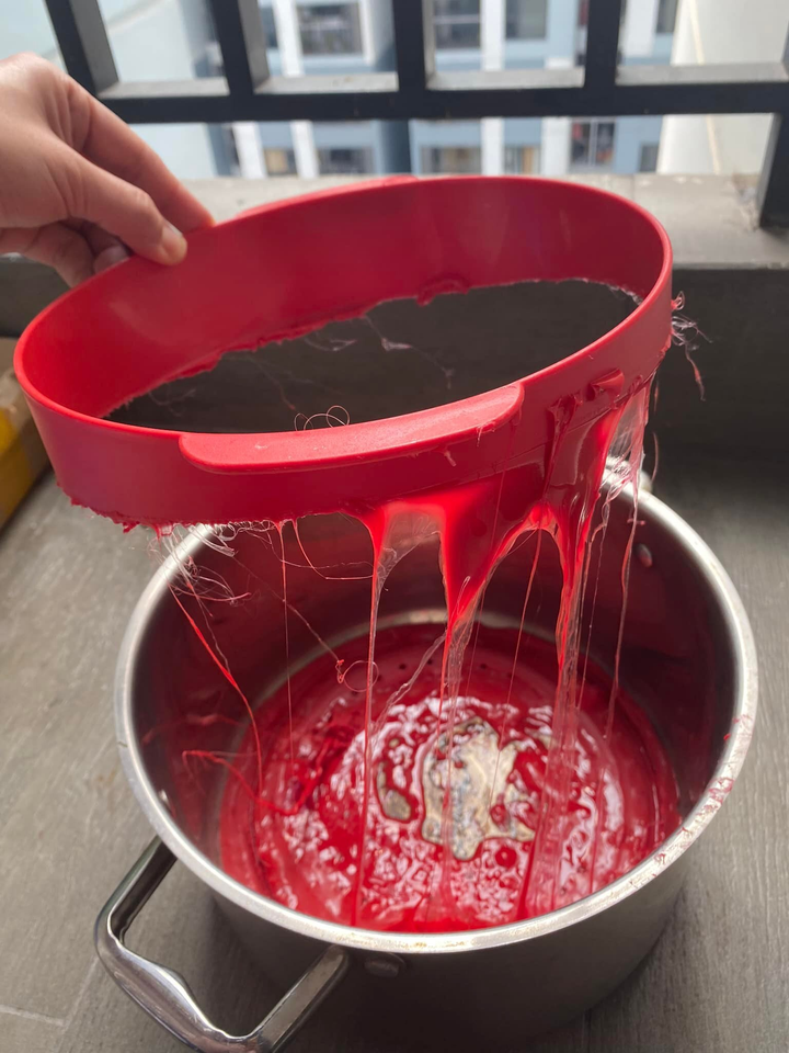 Nấu đồ bổ sung vitamin hậu Covid-19, cô gái vô tình chế ra “món ăn” bất đắc dĩ - 4