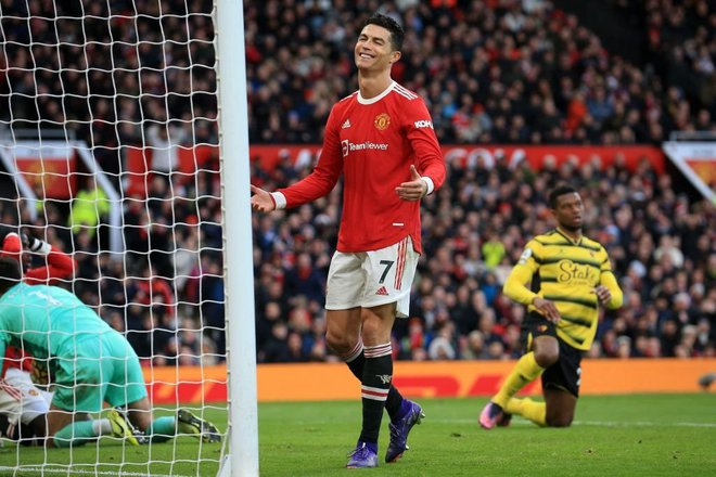 Trực tiếp bóng đá Man Utd 0-0 Watford: Ronaldo bị từ chối bàn thắng - 1
