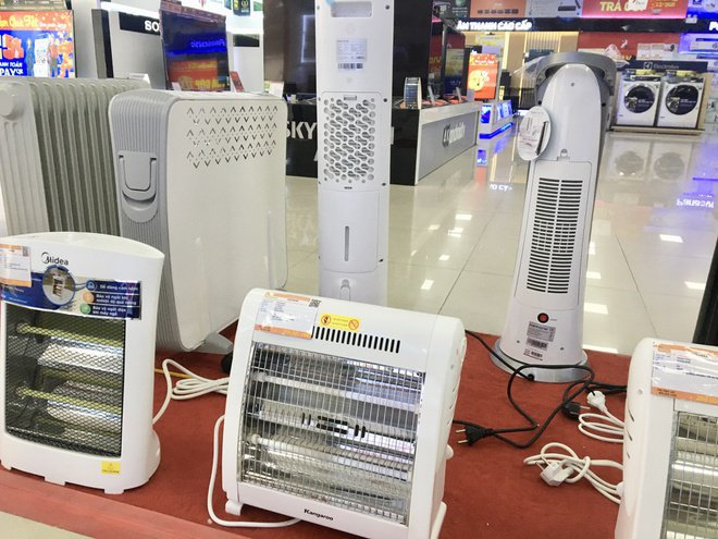 Cảnh báo hóa đơn tiền điện có thể tăng mạnh trong mùa rét - 1