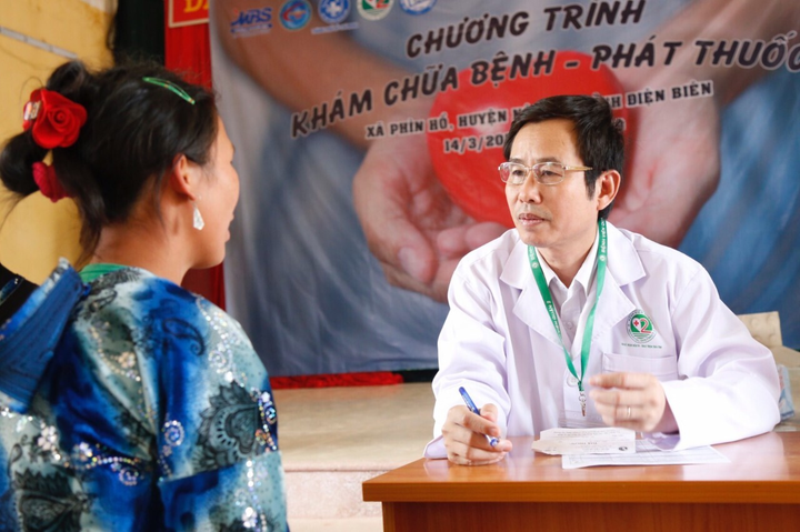 Giám đốc BV Lê Văn Thịnh: ‘Mong có thêm nhiều sức khỏe để chăm sóc người dân’ - 3