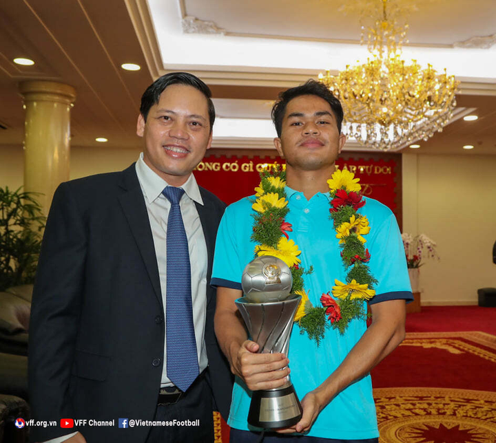 U23 Việt Nam được VFF thưởng 2,7 tỷ đồng trong lễ mừng công - 4