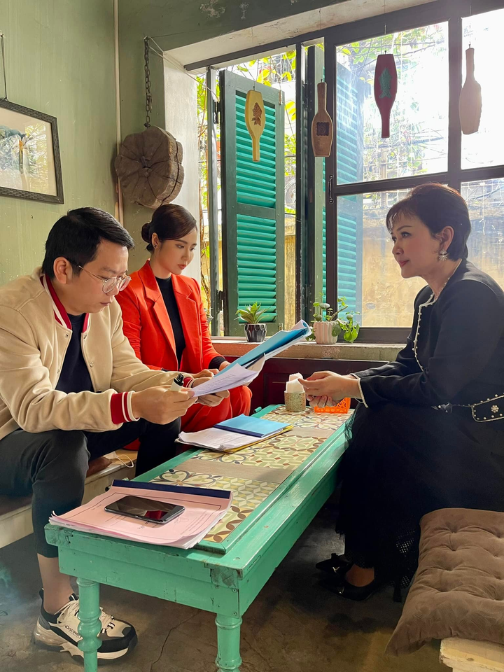 'Thương ngày nắng về' phần 2: Ảnh hậu trường hé lộ diễn biến hấp dẫn - 2