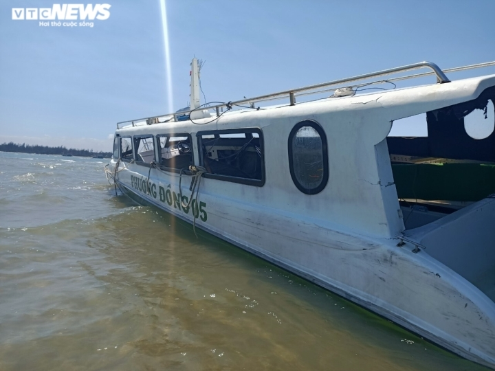 Chủ tịch Quảng Nam xin lỗi gia đình các nạn nhân vụ chìm ca nô thảm khốc - 2