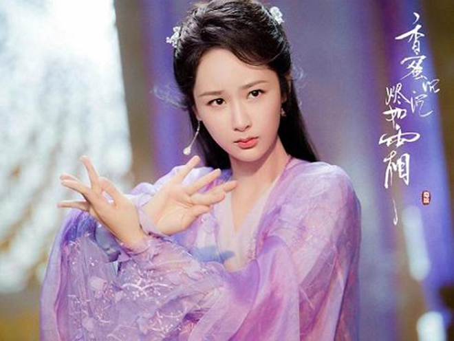 Loạt sao Hoa ngữ từng bị chê tơi tả về nhan sắc và năng lực, đến mức trầm cảm - 3
