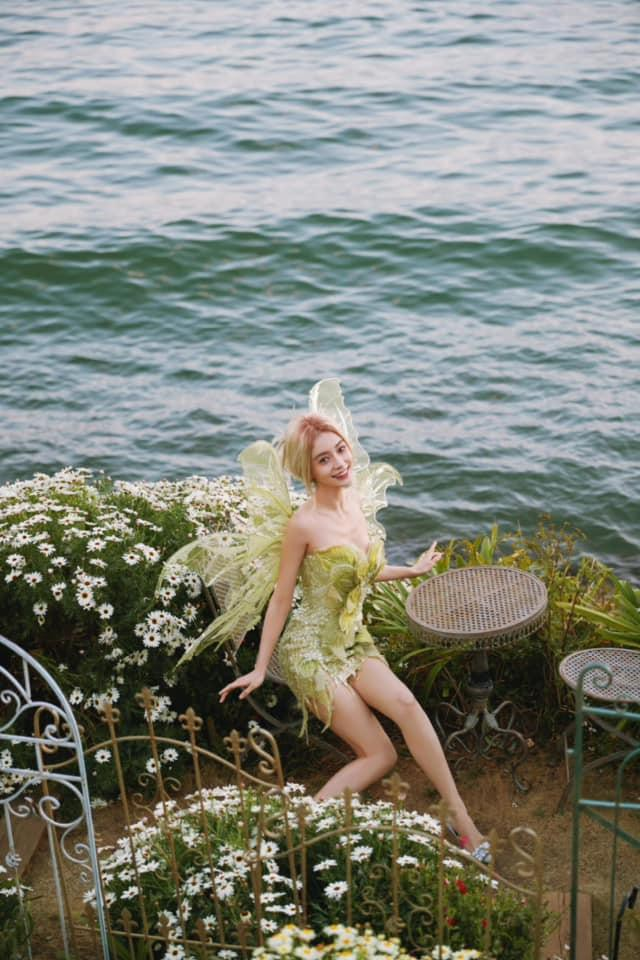 Angela Baby bị chê gầy trơ xương khi hóa thân thành tiên nữ - 6