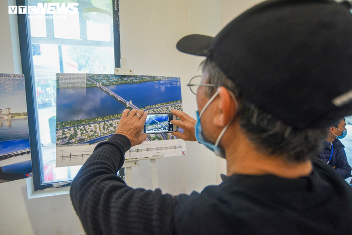 Ảnh: Bốn thiết kế cầu Trần Hưng Đạo đang được trưng bày lấy ý kiến ở Hà Nội - 10