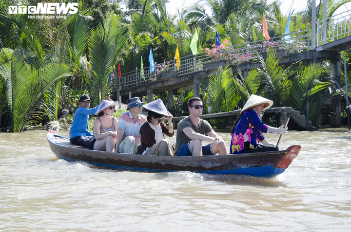 Doanh nghiệp du lịch ở TP.HCM đếm từng ngày chờ đón khách quốc tế trở lại - 1