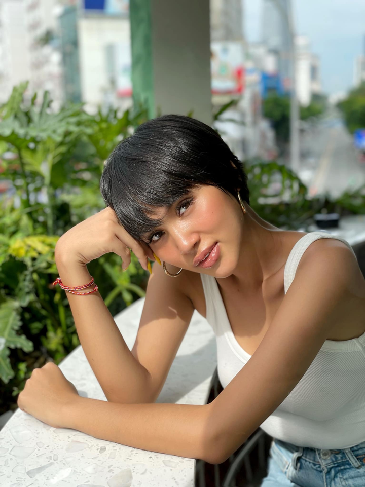 Đường cong nóng bỏng của mỹ nhân chuyển giới thi Ảnh Hoa hậu Hoàn vũ Việt Nam - 7