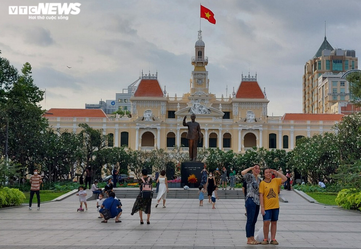 Doanh nghiệp du lịch ở TP.HCM đếm từng ngày chờ đón khách quốc tế trở lại - 2