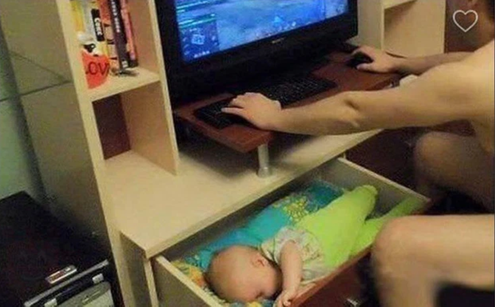 Màn trông con cồng kềnh của các ông bố lần đầu lên chức phụ huynh nên còn bỡ ngỡ - 6