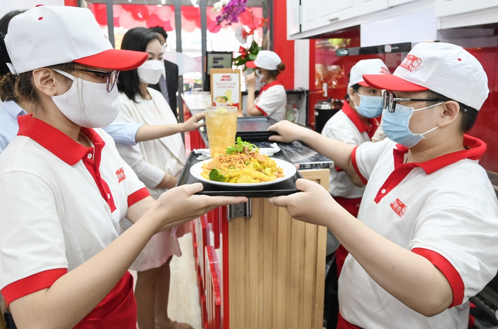 Acecook Việt Nam ra mắt cửa hàng Trạm Mì Acecook đầu tiên tại TP.HCM - 3