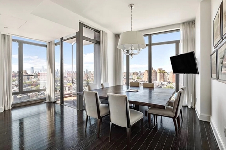 See the $22 million apartment of Rock star Bon Jovi - 2