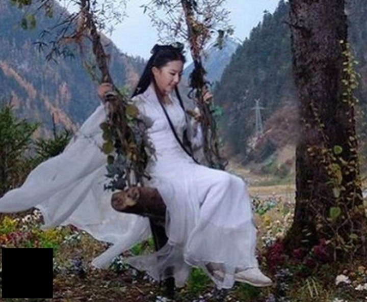 Bức ảnh này có điều gì sai sai? - 1