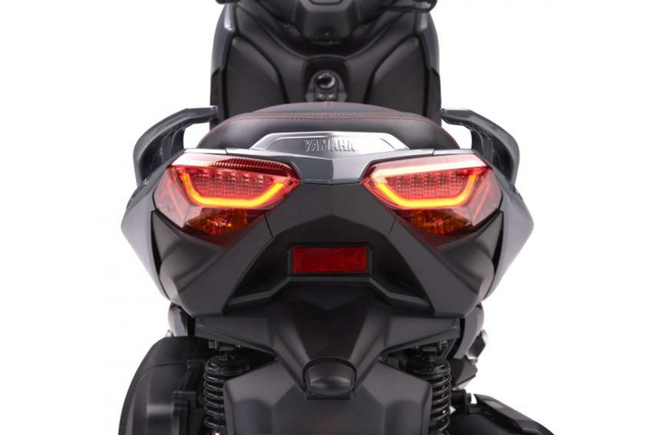 Yamaha X-Max 250 giới thiệu phiên bản nâng cấp 2022 - 7