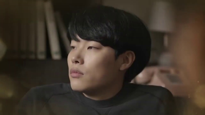 Tâm tình: Em trai bị chó rượt té rách đầu gối, chủ chó phán vài câu gây bức xúc - 1