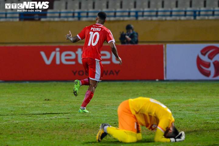 Trực tiếp bóng đá Viettel vs Sài Gòn vòng 3 V-League 2022 - 1