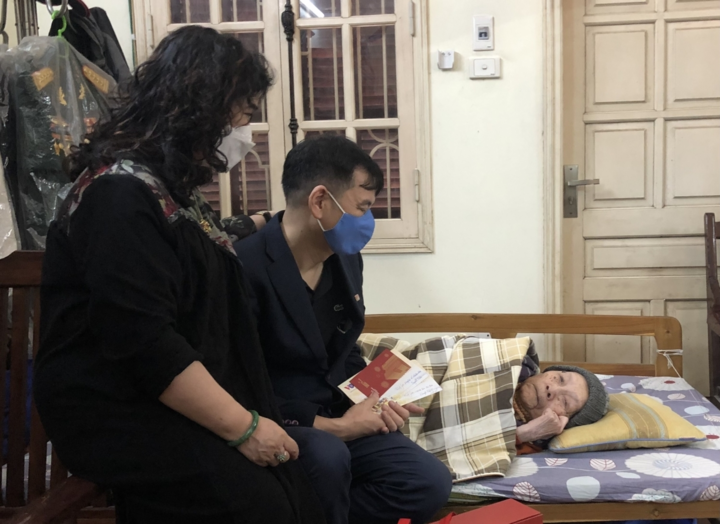 NSND Tuyết Mai - Giọng vàng còn mãi - 3