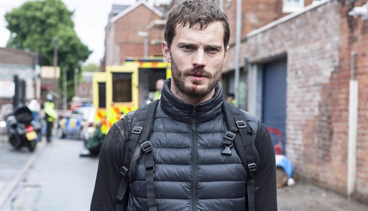 Những ngôi sao mất hoặc suýt mất vai diễn vì quá đẹp - 8