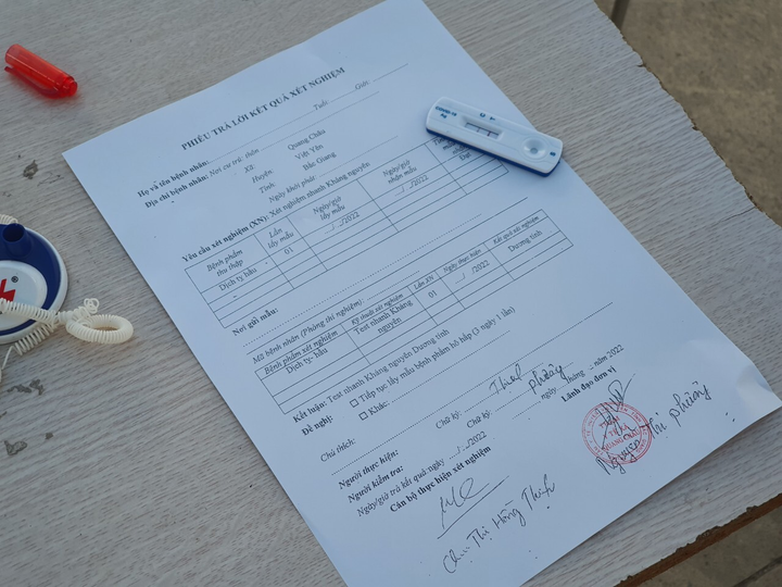 Bắc Giang: Trạm y tế cấp phiếu xét nghiệm để trống thông tin, dân tự điền tên - 4