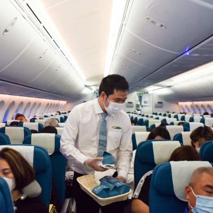 Những món quà 8/3 đặc biệt bên trong máy bay - 5