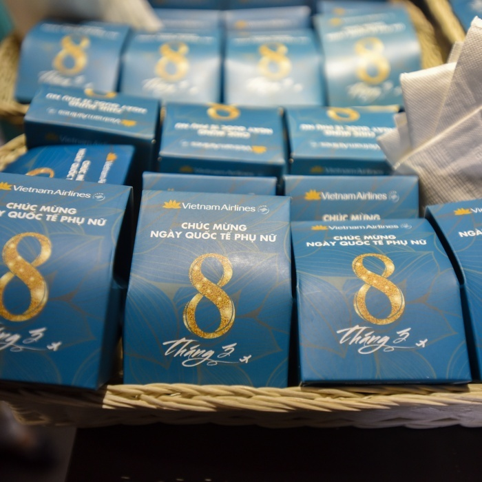 Những món quà 8/3 đặc biệt bên trong máy bay - 7