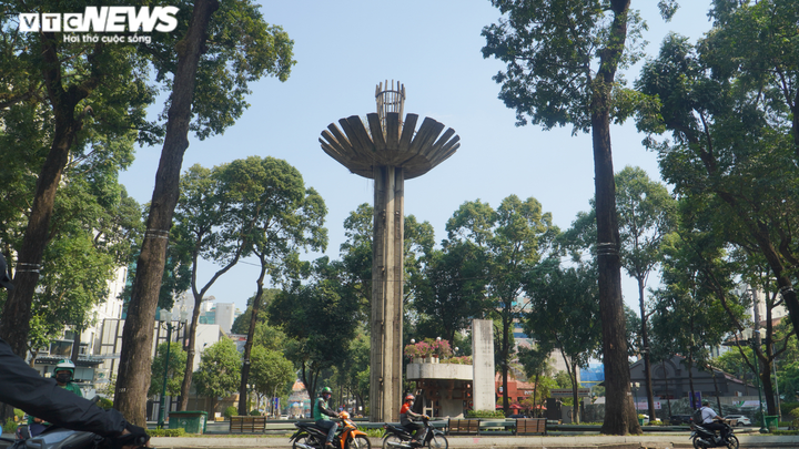 Ảnh: Chợ Bến Thành, hồ Con Rùa sắp được khoác 'áo mới' - 8