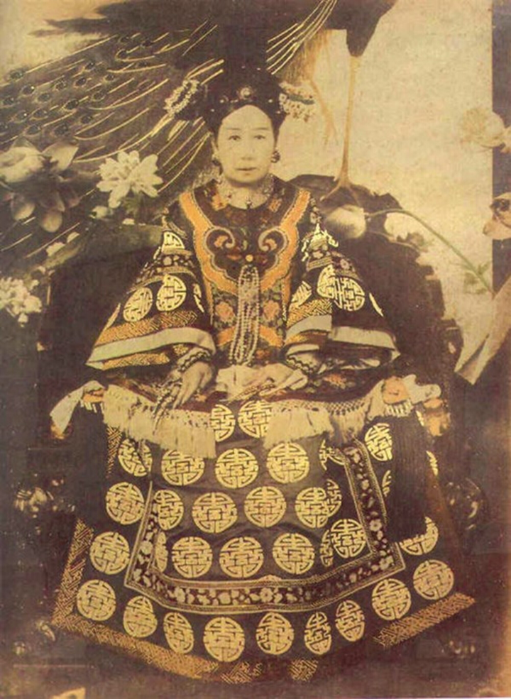 7 người phụ nữ quyền lực nhất lịch sử TG, 1 tay nắm đất nước ai nghe đến cũng nể - 7