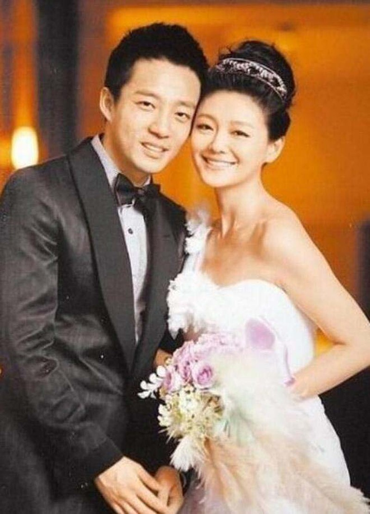 2 cuộc hôn nhân của Từ Hy Viên: Yêu nhanh, cưới vội, tái hôn như một cơn gió - 2