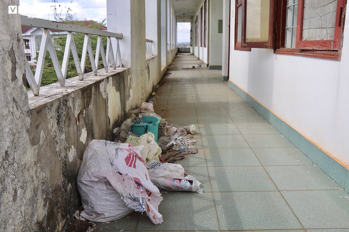 Cận cảnh nhiều trung tâm dạy nghề tiền tỉ 'đắp chiếu' ở Đắk Nông - 11