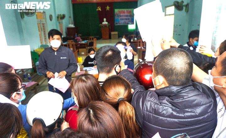 Đà Nẵng: F0 chỉ cần ngồi ở nhà làm chứng nhận hưởng bảo hiểm xã hội - 1